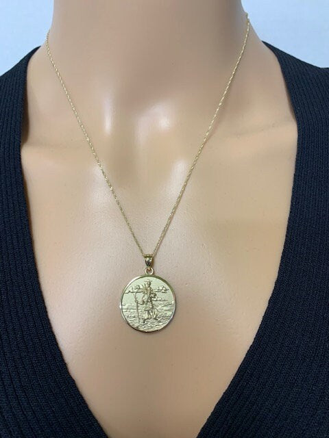 14K Gold Saint Christopher Pendant Necklace - Catholic Jewelry - Gianni Deloro
